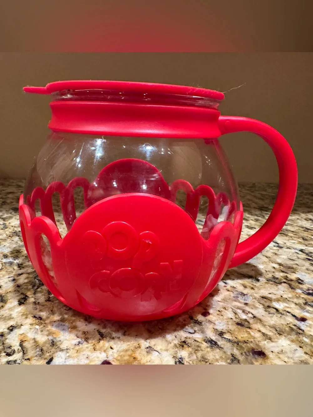 Popcorn 🍿 Glass Popcorn Popper: microwave popper with Red Silicone Sleeve: 1.5QT